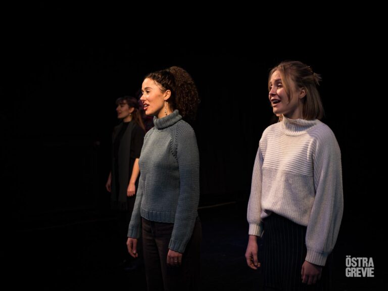 2211-Julen_är_tillbaka